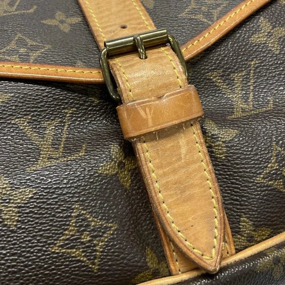LOUIS VUITTON Saumur 35 Monogram Shoulder Bag Monogram Canvas 490-090125 - Picture 9 of 14